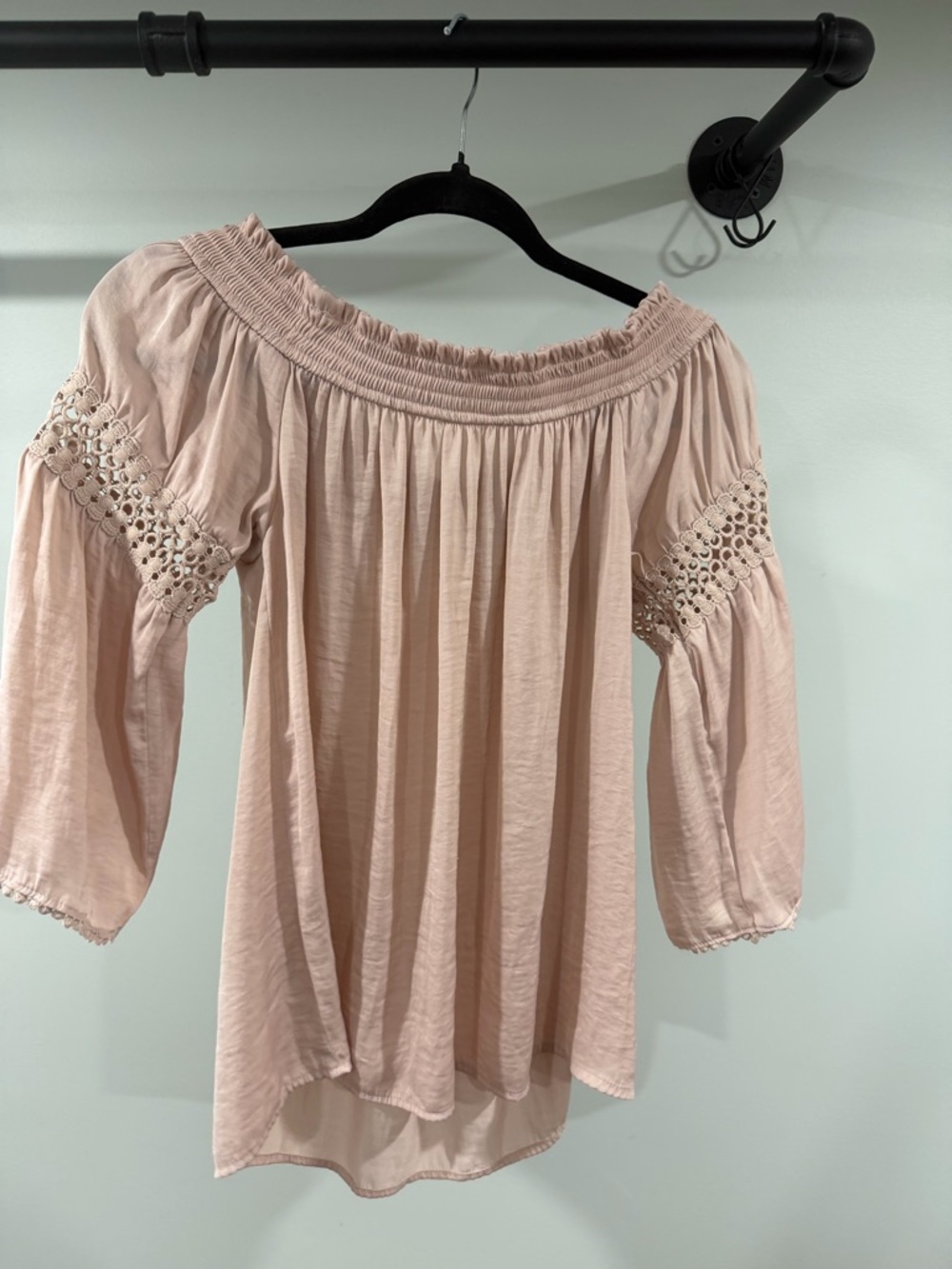 Jennifer Lopez Blush Off-Shoulder Crochet Sleeve